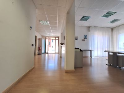 ea_8_155536368